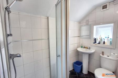 6 bedroom Terraced House for sale in Whitsed Street, Peterborough, PE1