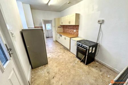 3 bedroom Terraced House for sale in Mountsteven Avenue, Walton, Peterborough, PE4