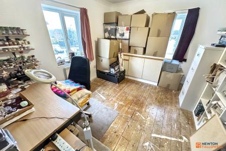 2 bedroom Semi-detached house for sale in Reeves Way, Peterborough, PE1