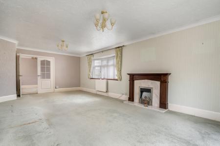 3 bedroom Detached bungalow for sale in Gunthorpe Road, Gunthorpe, Peterborough, PE4