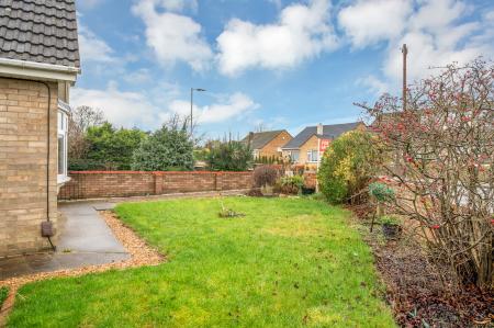 3 bedroom Detached bungalow for sale in Gunthorpe Road, Gunthorpe, Peterborough, PE4