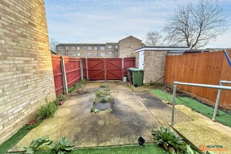 3 bedroom Terraced House for sale in Normanton Road, Peterborough, PE1