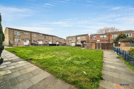 3 bedroom Terraced House for sale in Normanton Road, Peterborough, PE1