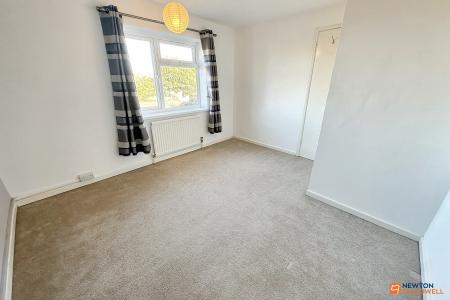 2 bedroom Semi-detached house for sale in Chiltern Rise, Gunthorpe, Peterborough, PE4