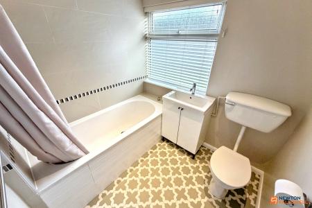 3 bedroom End of terrace house for sale in Willesden Avenue, Walton, Peterborough, PE4