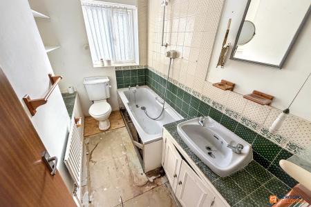 2 bedroom Semi-detached house for sale in Wycliffe Grove, Werrington, Peterborough, PE4