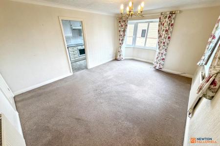 2 bedroom Flat for sale in Wren Court, Church Street, Werrington Village, Peterborough, PE4