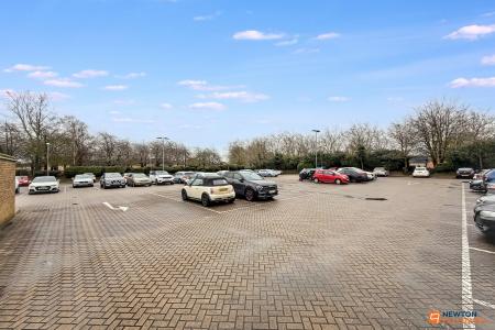 2 bedroom Maisonette to let in Misterton Court, Orton Goldhay, Peterborough, PE2