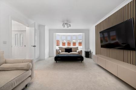 5 bedroom Detached house for sale in Harvester Road, Whittlesey, PE7