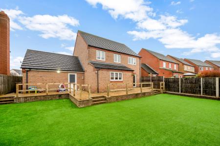 5 bedroom Detached house for sale in Harvester Road, Whittlesey, PE7