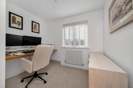 5 bedroom Detached house for sale in Harvester Road, Whittlesey, PE7