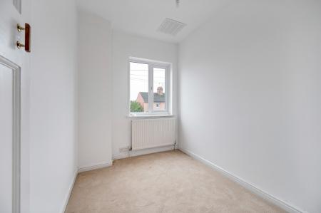 3 bedroom Terraced House to let in Fengate, Fengate, Peterborough, PE1