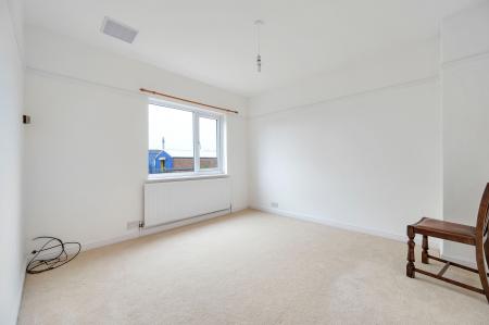 3 bedroom Terraced House to let in Fengate, Fengate, Peterborough, PE1