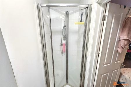 6 bedroom Semi-detached house for sale in Broadway, Peterborough, PE1