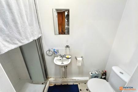 6 bedroom Semi-detached house for sale in Broadway, Peterborough, PE1