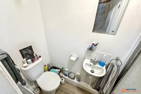 6 bedroom Semi-detached house for sale in Broadway, Peterborough, PE1