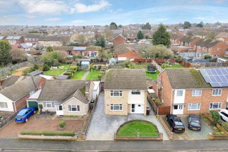 3 bedroom Detached house for sale in Pennine Way, Gunthorpe, Peterborough, PE4