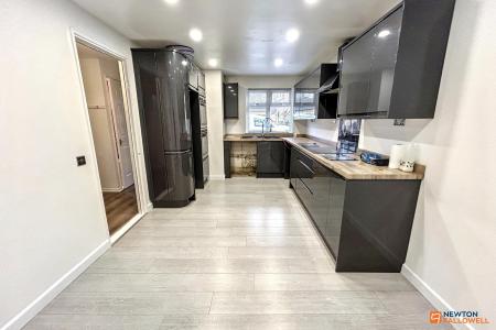 3 bedroom Terraced House to let in Bringhurst, Orton Goldhay, Peterborough, PE2