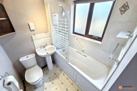 3 bedroom Detached house for sale in Welland Road, Dogsthorpe, Peterborough, PE1