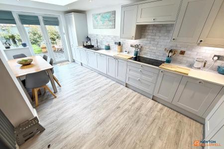 3 bedroom Detached house for sale in Bellmans Road, Whittlesey, Peterborough, PE7