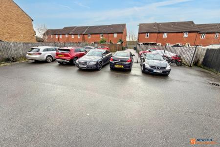 2 bedroom Terraced House for sale in Brickenden Road, Gunthorpe, Peterborough, PE4