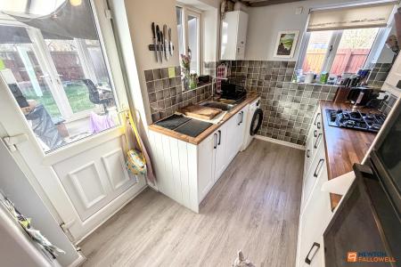 2 bedroom Semi-detached house for sale in Wycliffe Grove, Werrington, Peterborough, PE4