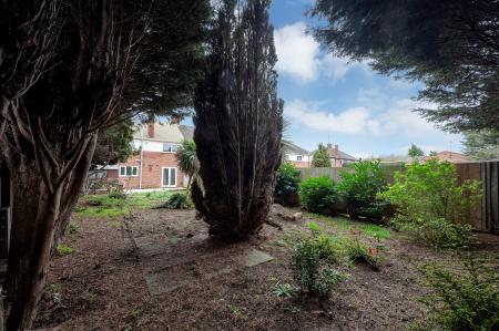 3 bedroom Semi-detached house for sale in Park Lane, Peterborough, PE1