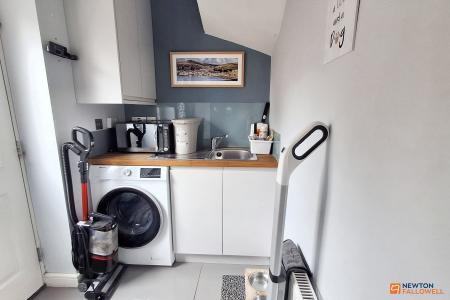 4 bedroom Detached house for sale in Bayleaf Avenue, Hampton Vale, Peterborough, PE7