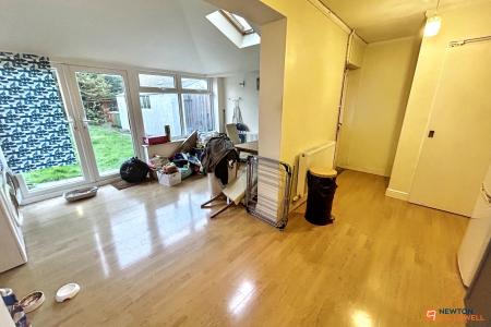 3 bedroom Detached house for sale in South View, Woodston, Peterborough, PE2