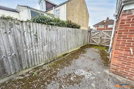 3 bedroom Detached house for sale in South View, Woodston, Peterborough, PE2