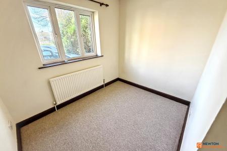 2 bedroom Flat for sale in Beech Court, Sherwood Avenue, Fletton, Peterborough, PE2