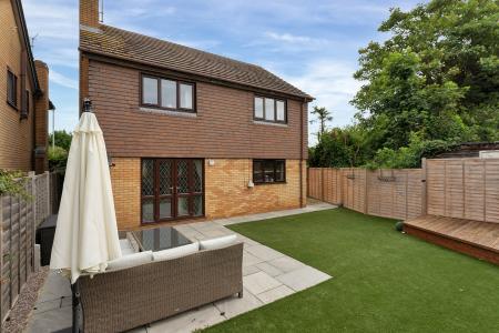 4 bedroom Detached house for sale in College Park, Peterborough, PE1