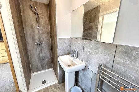 4 bedroom Detached house for sale in College Park, Peterborough, PE1