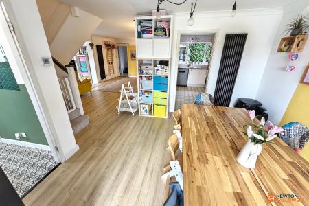 4 bedroom Detached house for sale in Fairmead Way, Longthorpe, Peterborough, PE3