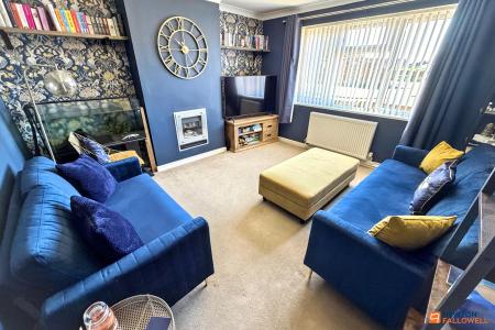 3 bedroom Semi-detached house for sale in Canterbury Road, Werrington Village, Peterborough, PE4