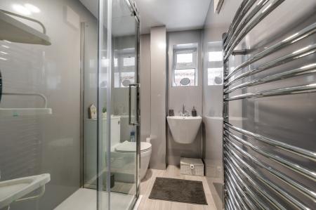 4 bedroom Semi-detached house for sale in The Glen, Fletton, Peterborough, PE2