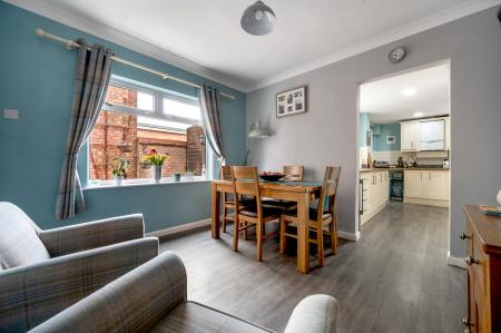 4 bedroom Semi-detached house for sale in The Glen, Fletton, Peterborough, PE2