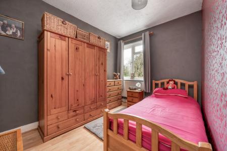 4 bedroom Semi-detached house for sale in The Glen, Fletton, Peterborough, PE2