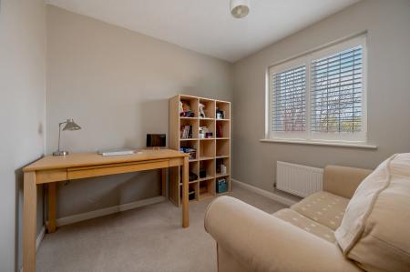 4 bedroom Detached house for sale in Houghton Avenue, Park Farm, Peterborough, PE2