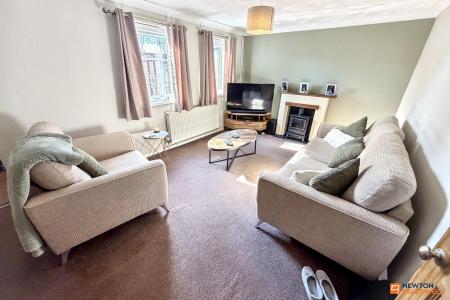 3 bedroom Semi-detached house for sale in Ploverly, Werrington, Peterborough, PE4