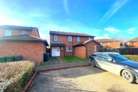 3 bedroom Semi-detached house for sale in Ploverly, Werrington, Peterborough, PE4
