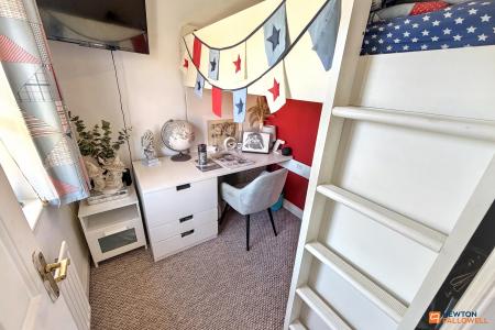 3 bedroom Semi-detached house for sale in Daymond Street, Sugar Way, Peterborough, PE2