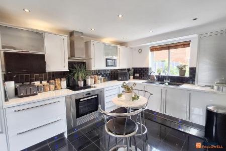 3 bedroom Semi-detached house for sale in Daymond Street, Sugar Way, Peterborough, PE2