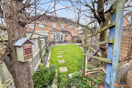 4 bedroom Semi-detached house for sale in Fane Road, Walton, Peterborough, PE4