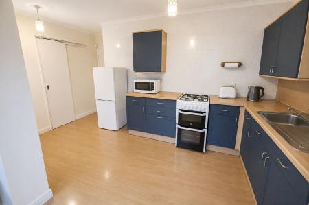 3 bedroom Detached house for sale in South View, Woodston, Peterborough, PE2