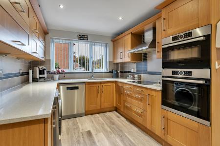 4 bedroom Detached house for sale in Temple Grange, Werrington, Peterborough, PE4