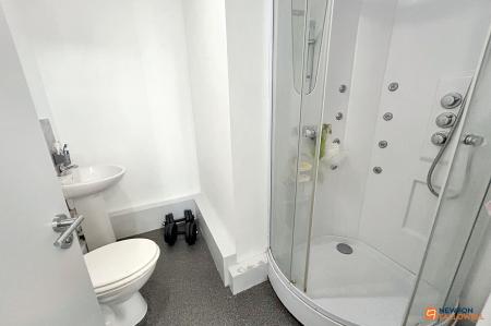 2 bedroom Flat for sale in Priestgate, New Priestgate House, Peterborough, PE1