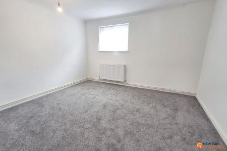 2 bedroom Flat for sale in Axiom Avenue, Peterborough, PE3