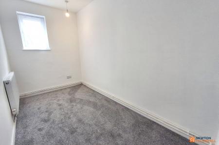 2 bedroom Flat for sale in Axiom Avenue, Peterborough, PE3