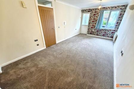 2 bedroom Terraced bungalow for sale in Bradegate Drive, Dogsthorpe, Peterborough, PE1